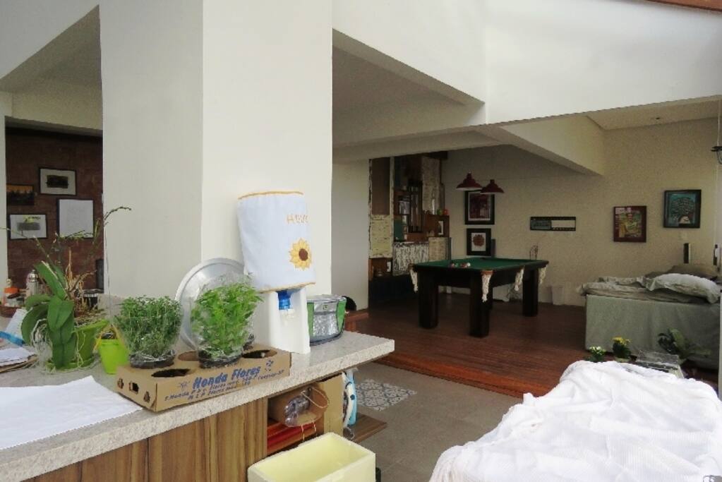 cozinha e sala de jogos