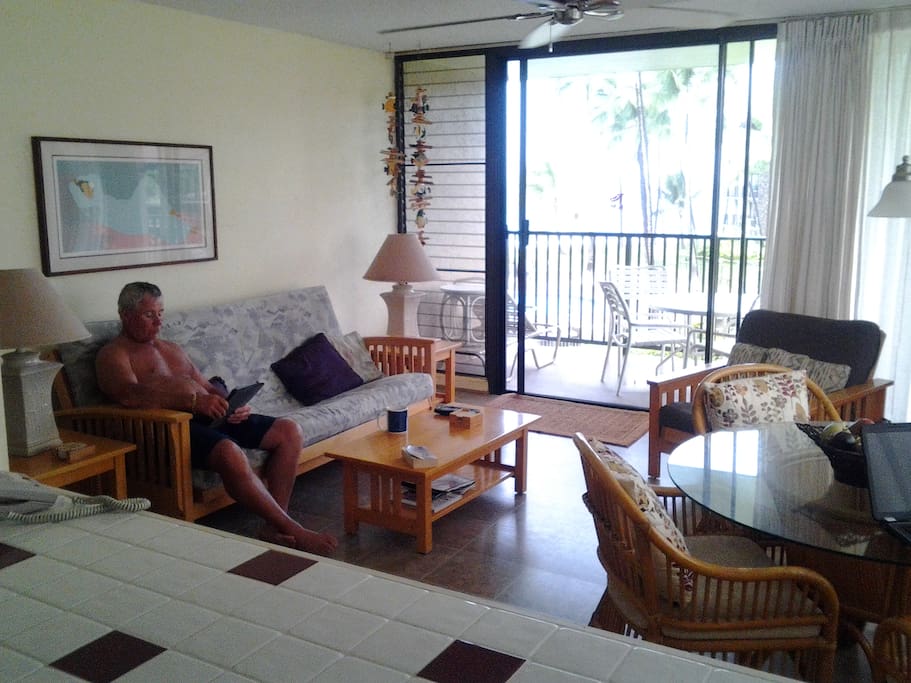 Living sitting area
