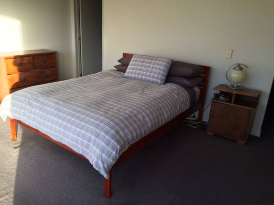Queen Size Bed