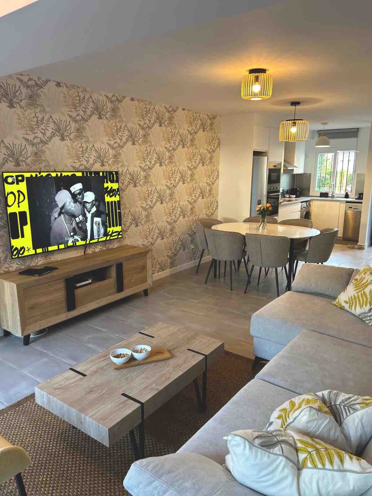 Popular Airbnb listing: Friendly house in Marbella