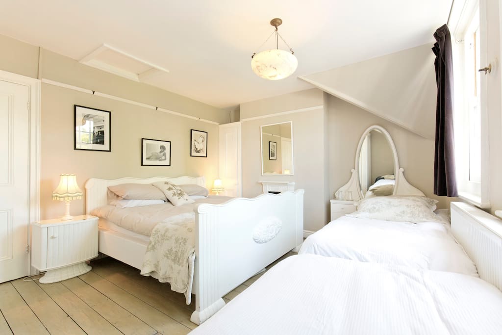 King Size Bed & Two Single Beds