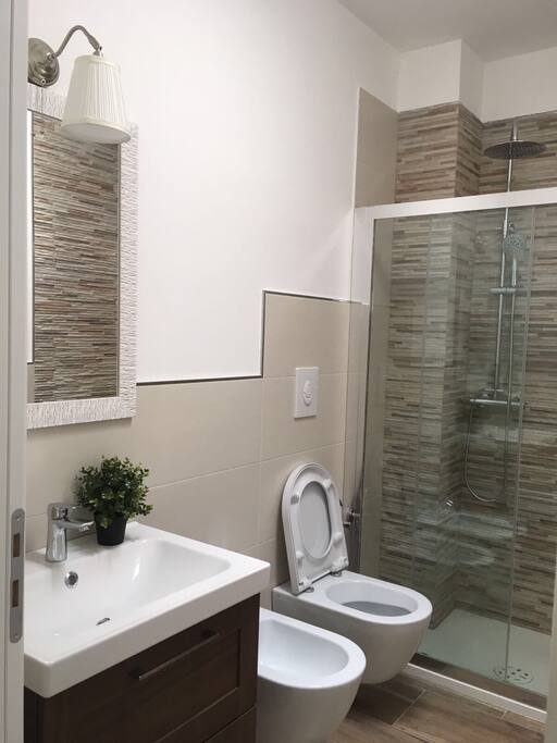 Bagno appartamento Carrubo