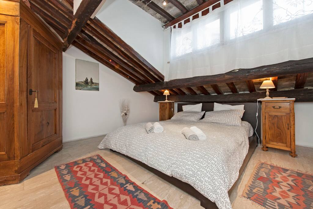 sweet home trastevere Apartments for Rent in Roma