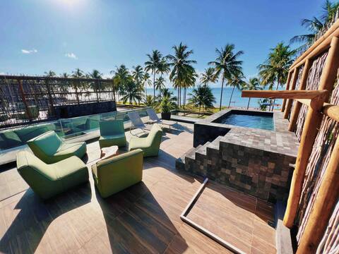 Manai - Brand New Luxury House on the Seafront in Milagres