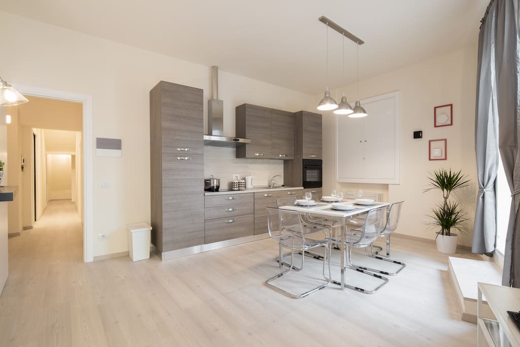 kitchen corner - dining area