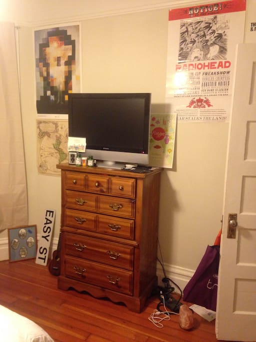 tv & dresser