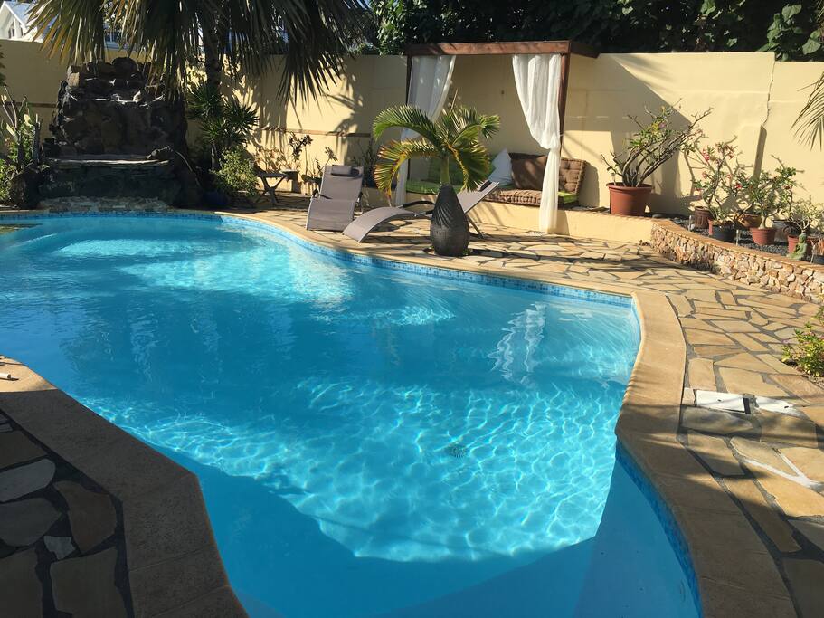 Vue sur la piscine