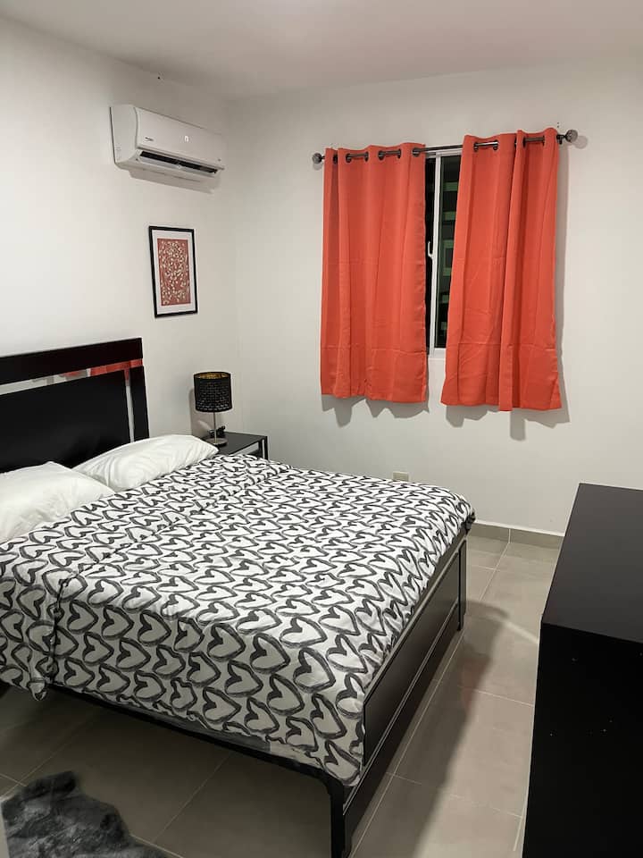 საძინებელი 1