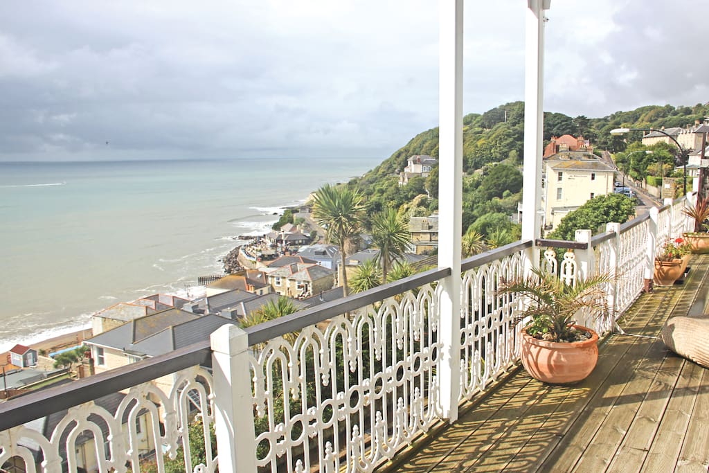 Seacliff 3 Bed Stunning Apartment Apartments for Rent in Ventnor
