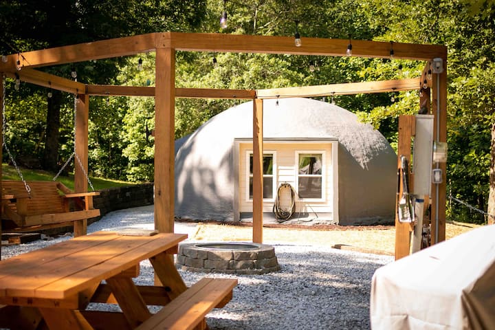 Hobit Rv For Rent Hobbit Hideaway- Do Something Different! - Dome houses for Rent in ...