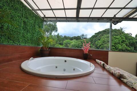 Casa com Hidro, 16 km from the center of BH
