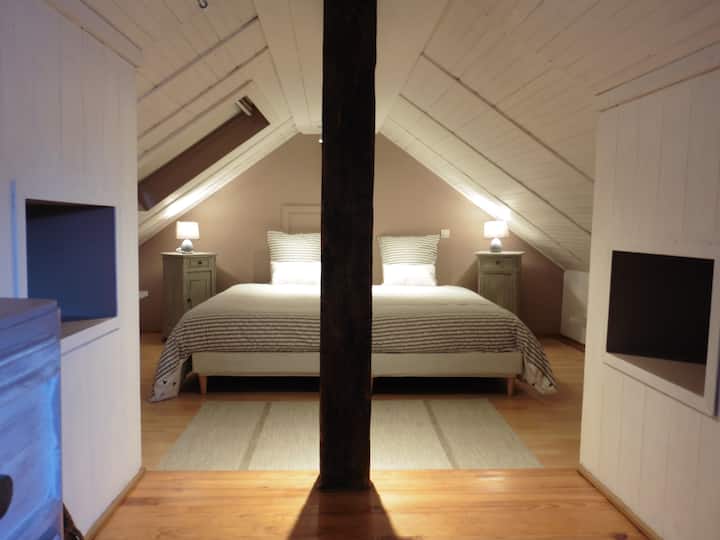 Spavaća soba: 2 x 1m kreveta