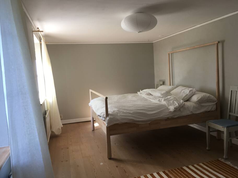 Bedroom with sea view