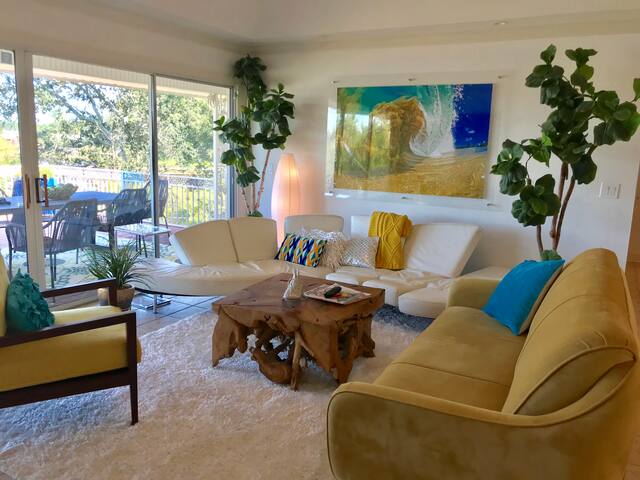 Sol Mate- Modern contemporary waterfront home