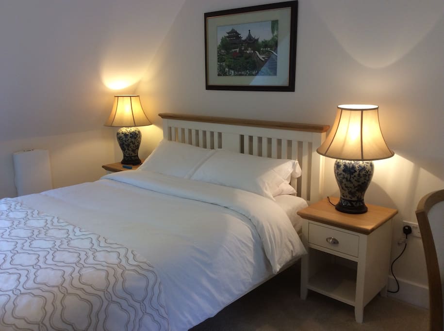 King size bed