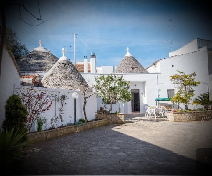 Trullo friendship ,peace and relaxation