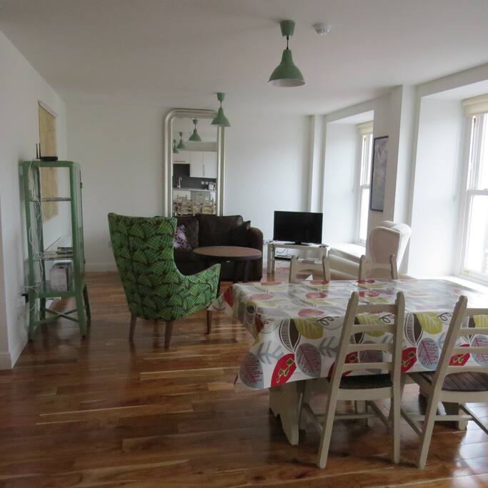 1 BED APT IN THE HEART OF WESTPORT Apartments for Rent in Westport