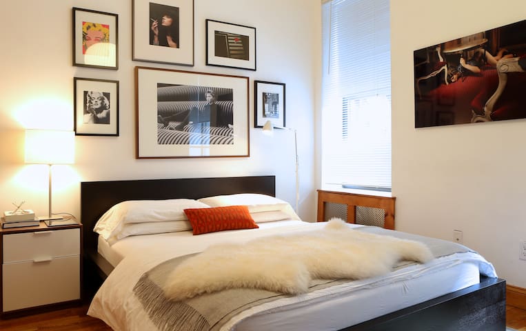 Modern Design near CENTRAL PARK!!!