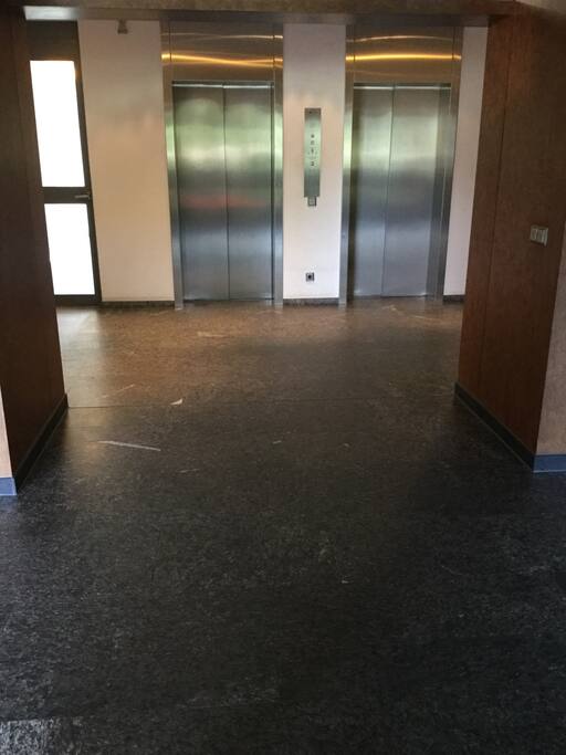 Eingang/Entrance