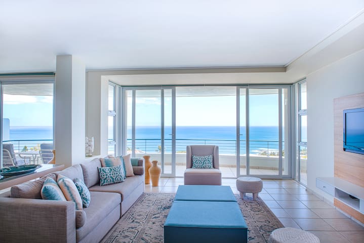 Bay Reflections Camps Bay Luxury Apartment