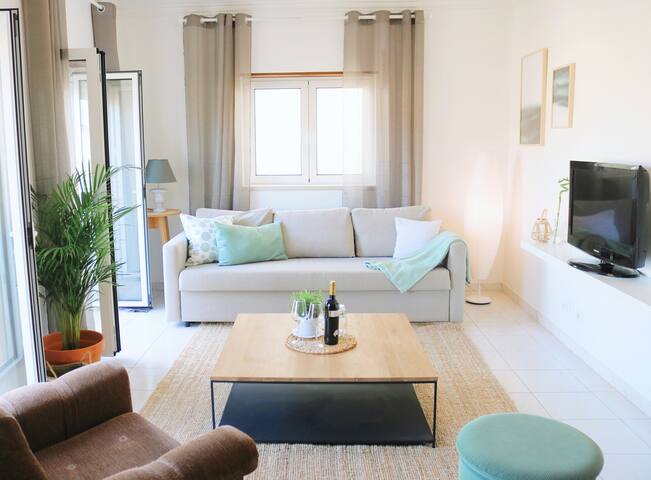 Sunny Apartment in Sítio with Balcony