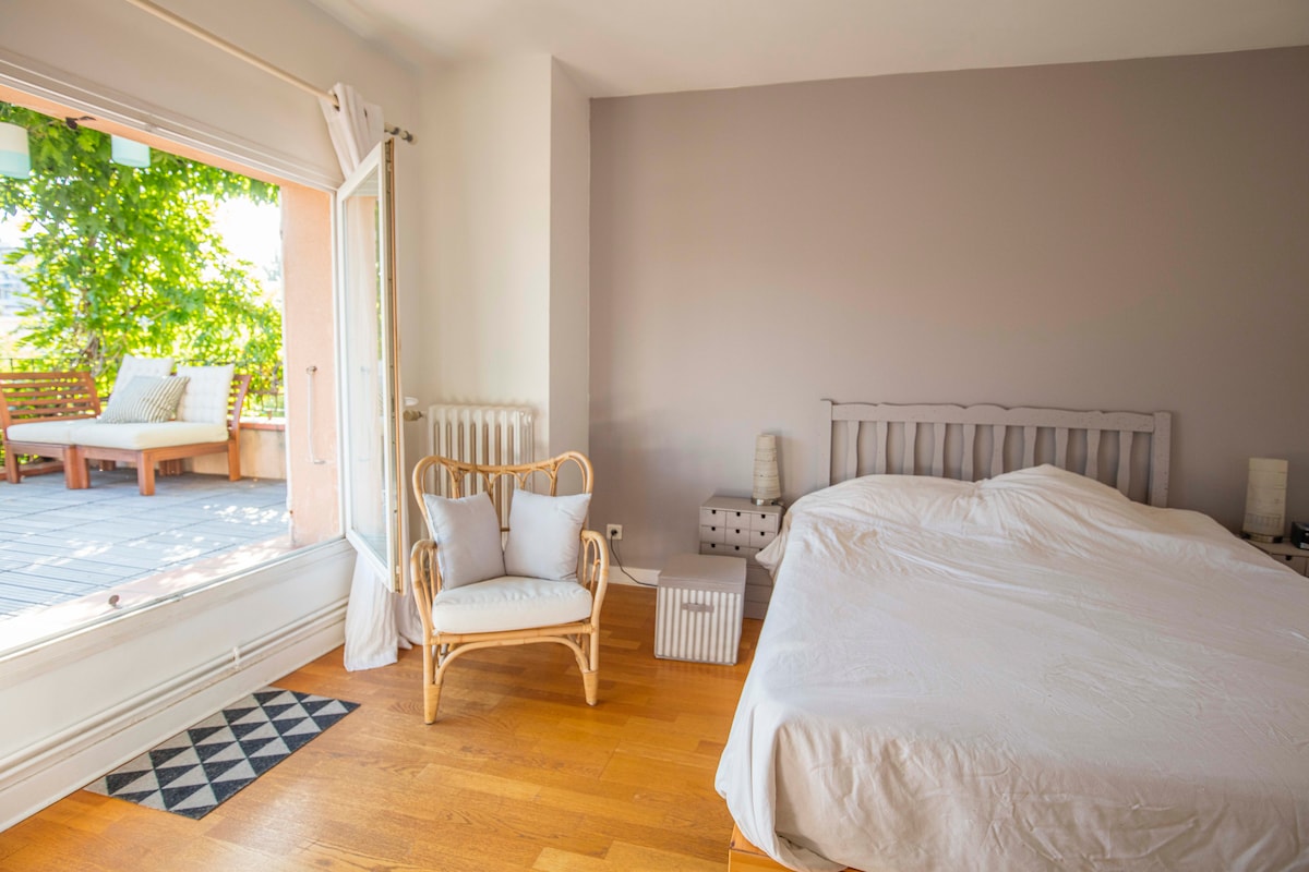 საძინებელი 2