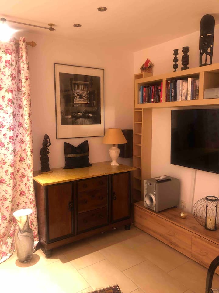 ห้องนั่งเล่น