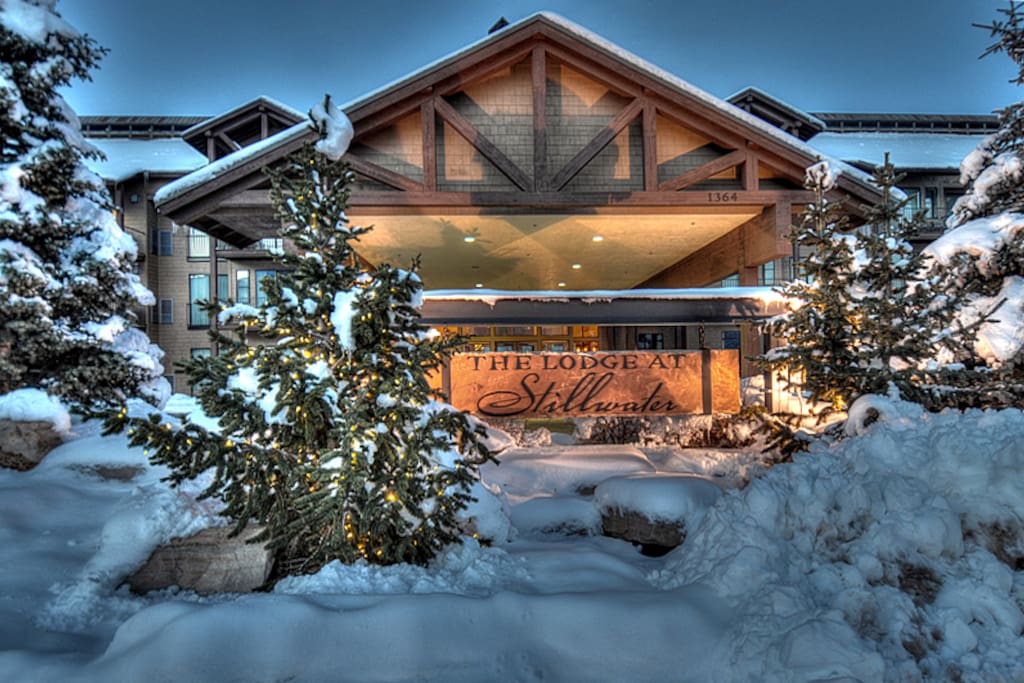 Stillwater Lodge in Winter