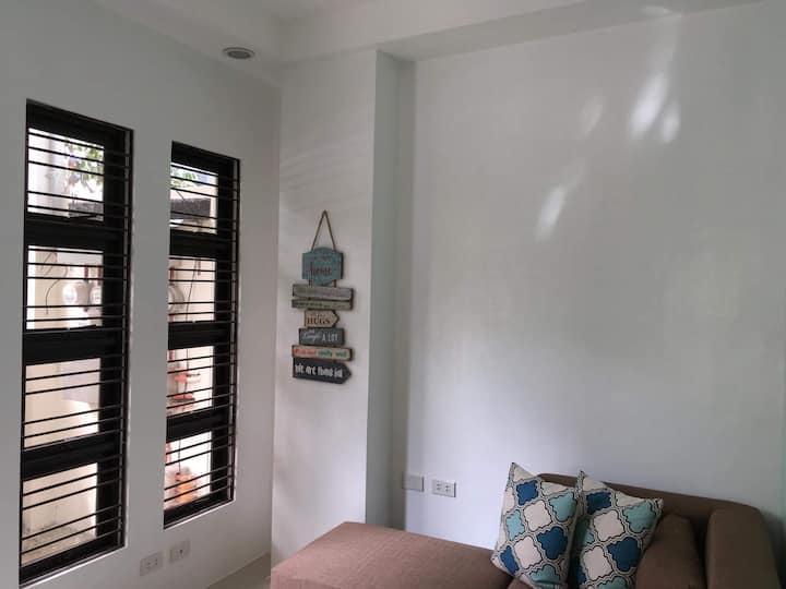 Chic Apartment-benedict - Lucban