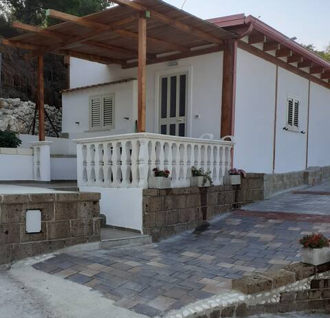 Holiday home Peschici sea view 1