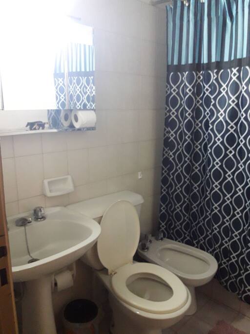 Baño con bañera