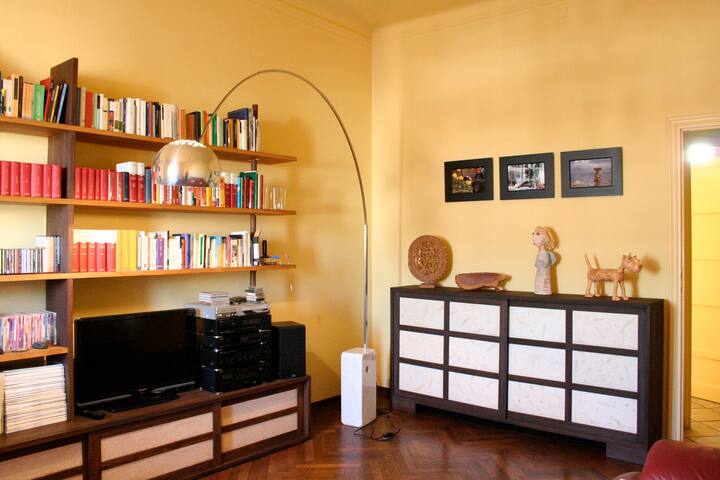 A stone’s throw from Milan Polytechnic gallery image 5