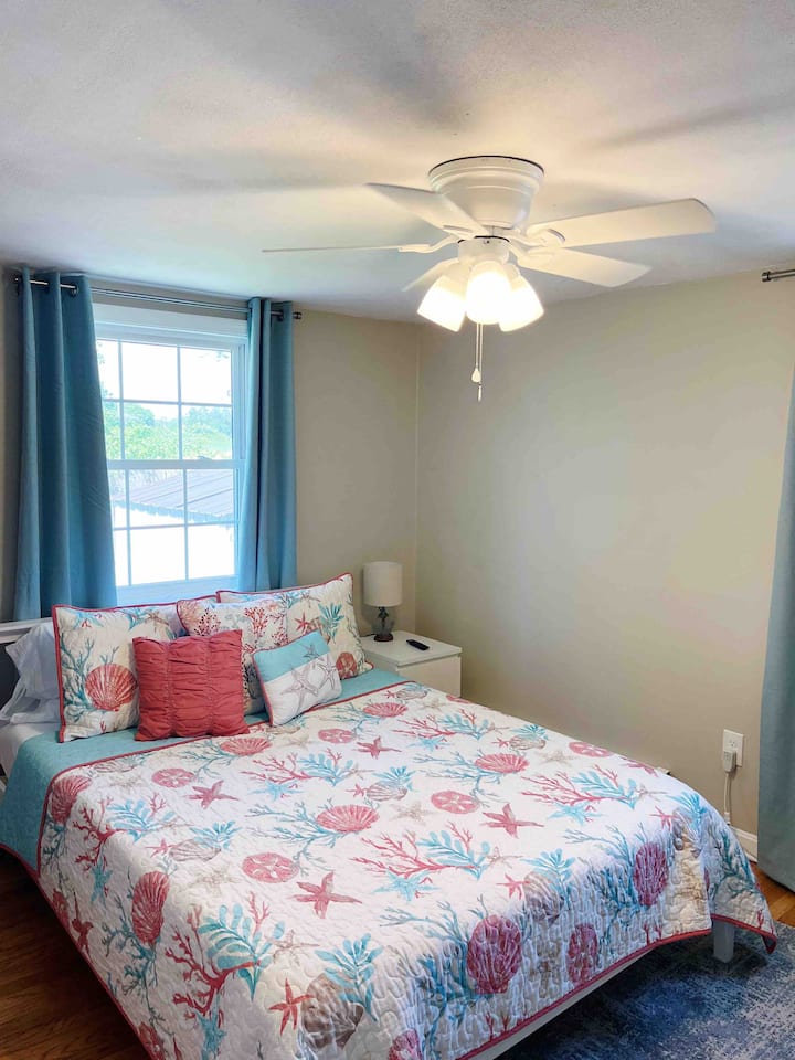 ห้องนอน # 2 เตียงควีนไซส์