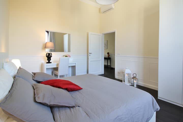 chumba cha kulala mara mbili n.2