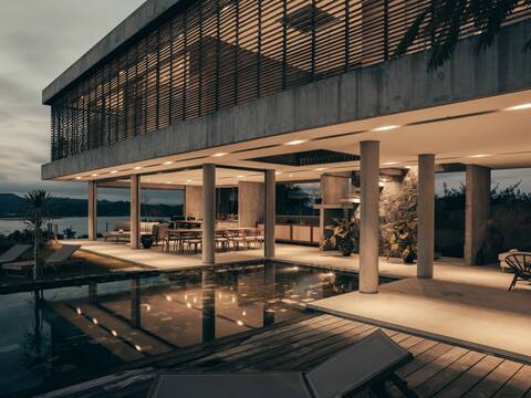 Villa Strata - luxury sea view villa