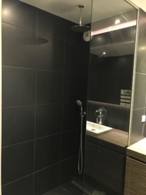 Salle de bain 1