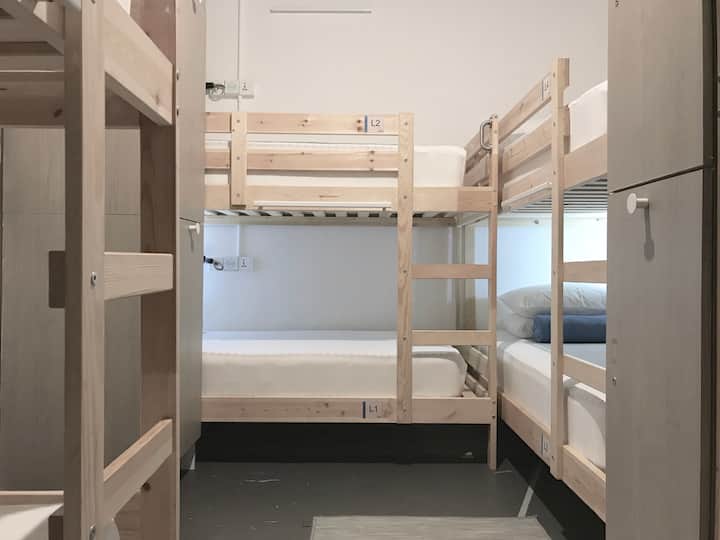 Faloe Hostel - 8 beds mixed dorm