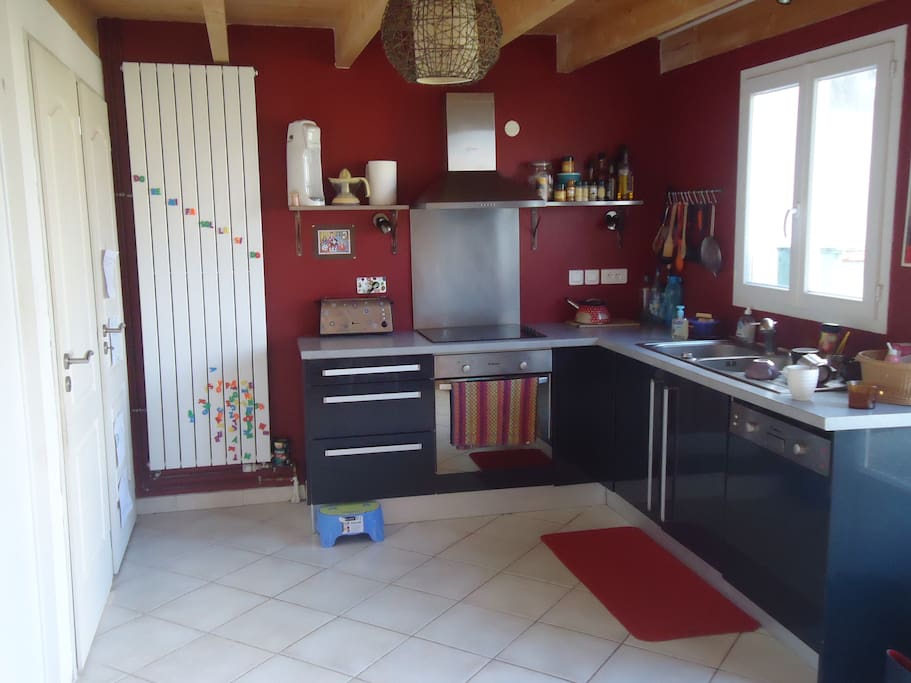 cuisine contemporaine et fonctionnelle