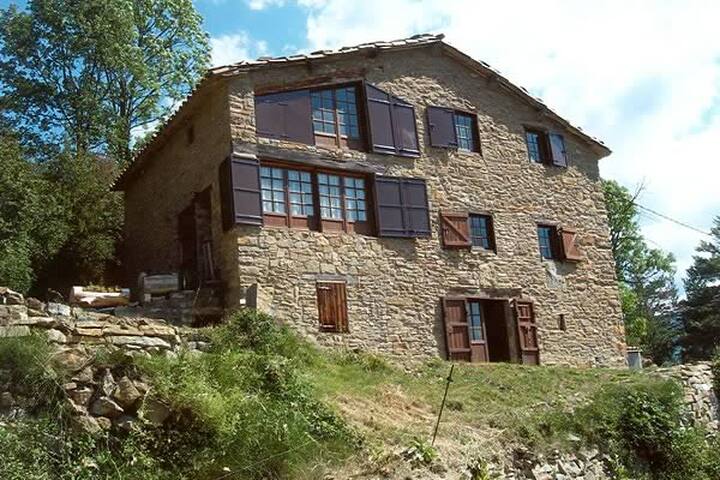 Casa Rural Masia Cal Pere Onclet Houses For Rent In Castell De L Areny Catalunya Spain