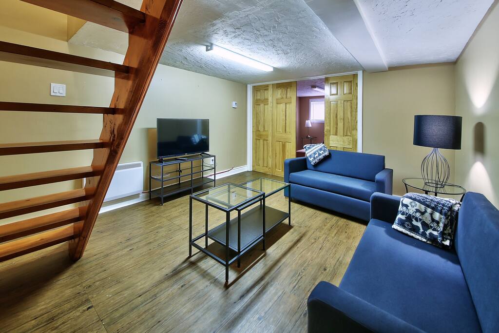 Comfortable Living Room