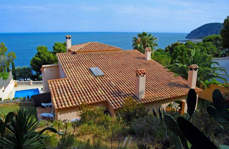 Tamariu, Villa pour 8 pers., incroyable vue mer ! gallery image 2