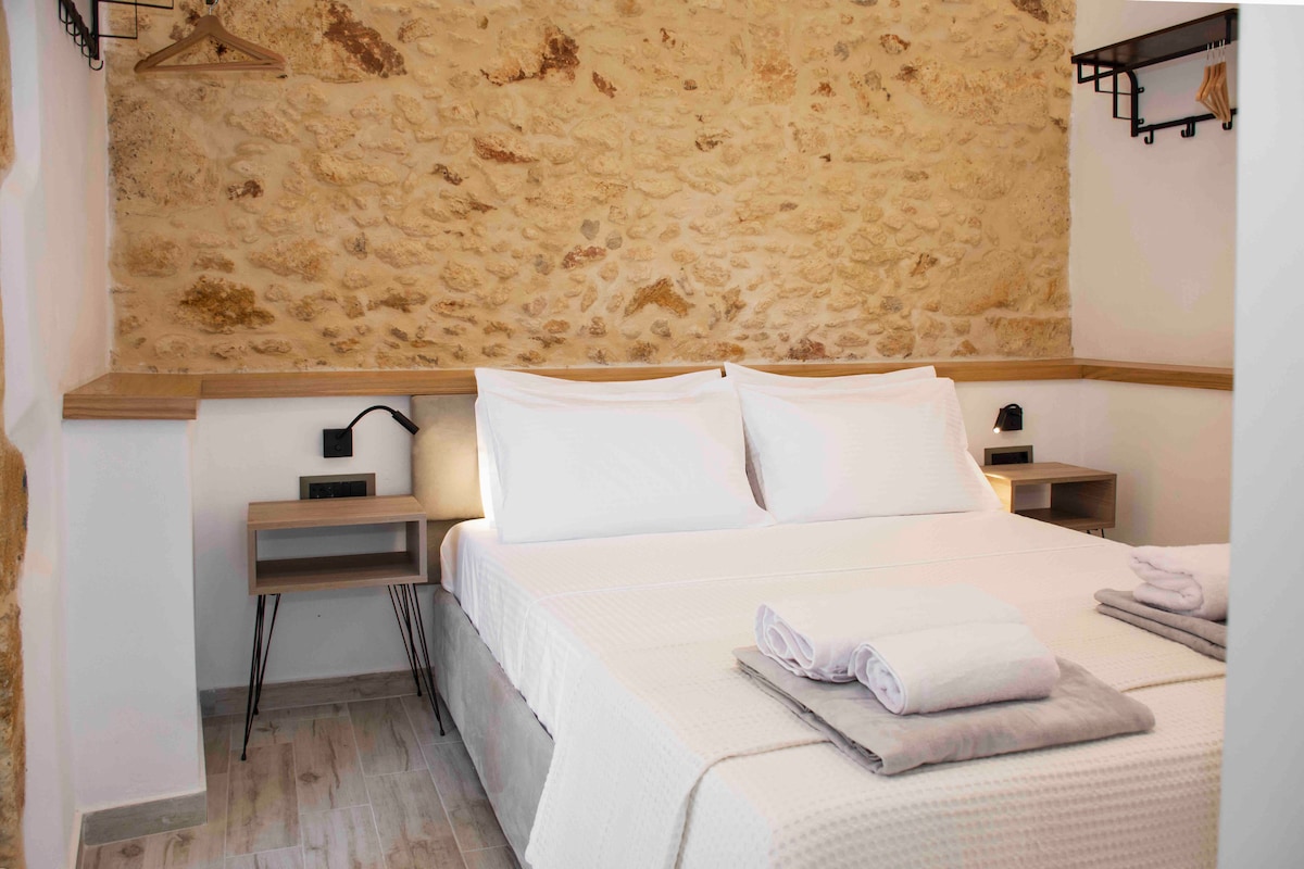 底座房的串珠房 