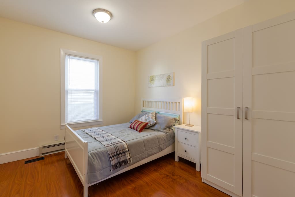 Nr Harvard MIT 1/F 1Br Suite Apt Apartments for Rent in Somerville