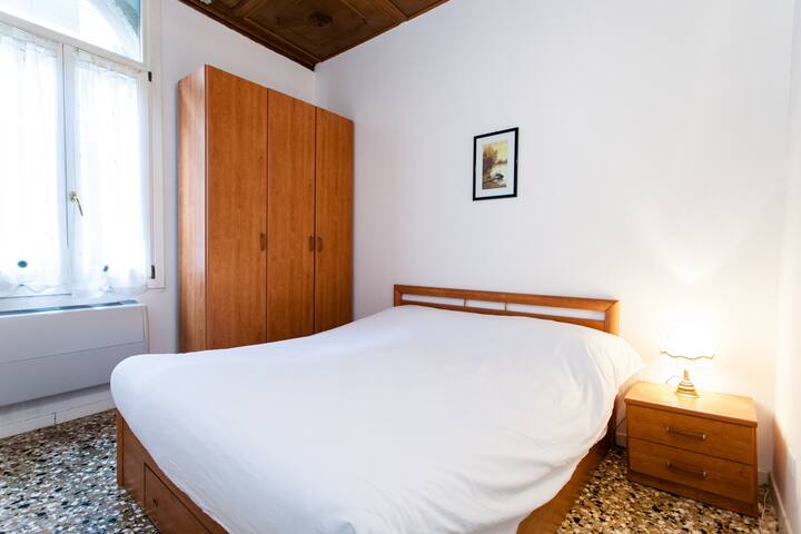 Rialto Mercato Large Family apartment gallery image 2