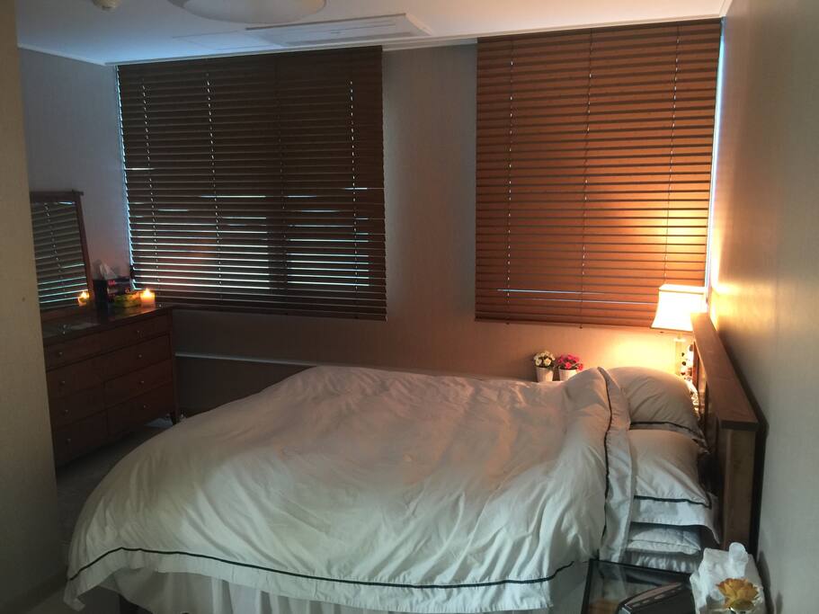 room1 (bed room)
