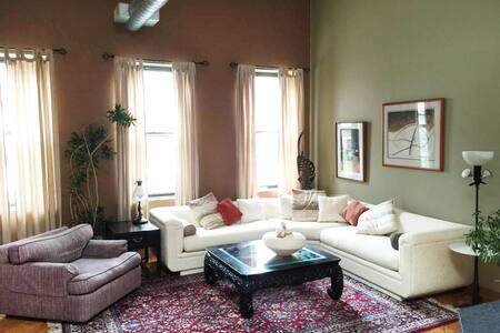 River North's Finest - Monthly Bookings Only