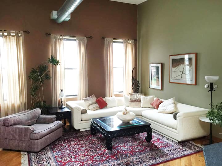 River North's Finest Covid Safer Monthly Only Apartments for Rent