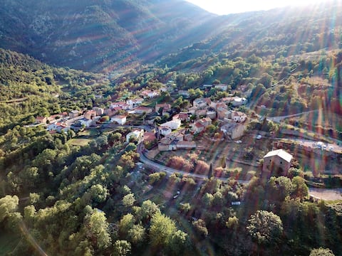 Le Très Estelles - Escaro stopover