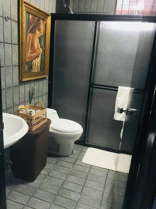 Baño de la habitación