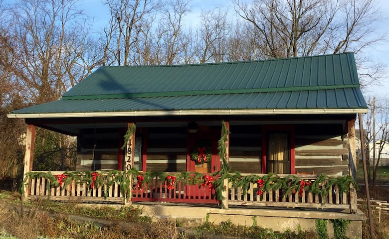 Airbnb Bedford Vacation Rentals Places To Stay Indiana